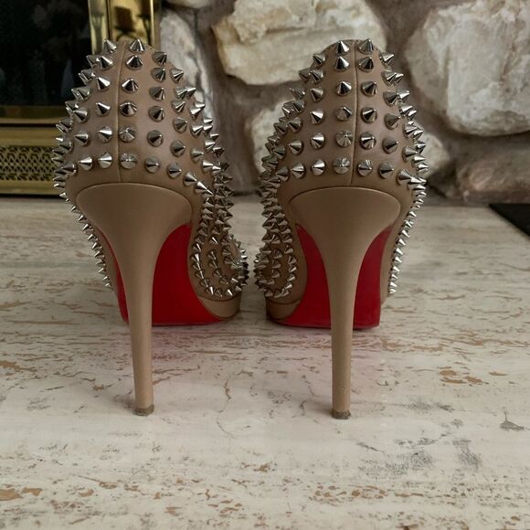 Christian Louboutin spike Yolanda - Picture 3 of 11